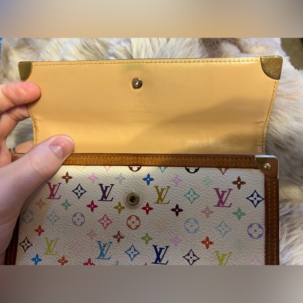 Louis Vuitton Murakami Wallet - Picture 5 of 8